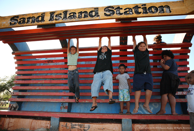Kajita_0802_Sand-Island.jpg