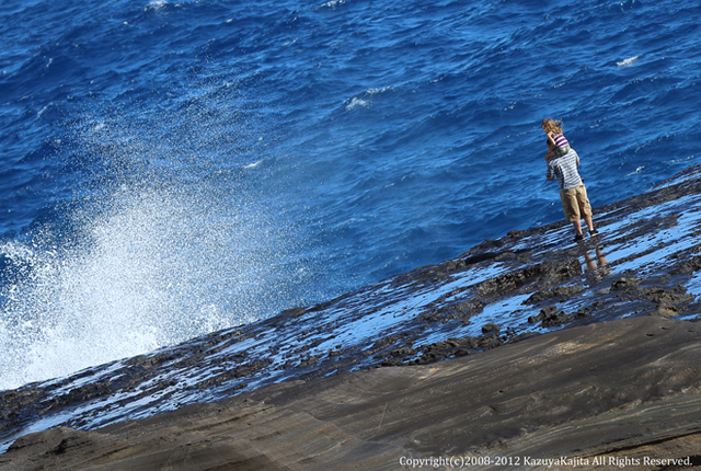 hawaiikai-wave-1.jpg