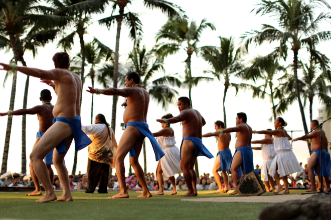 hula01.JPG