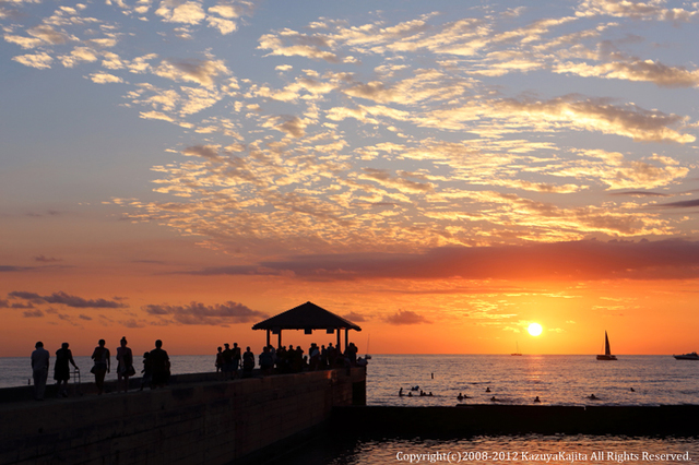 kapahulu-pia-sunset-02.jpg